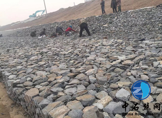 護岸格賓網(wǎng)箱