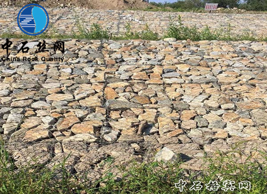 護(hù)岸石籠網(wǎng) 護(hù)岸石籠網(wǎng)